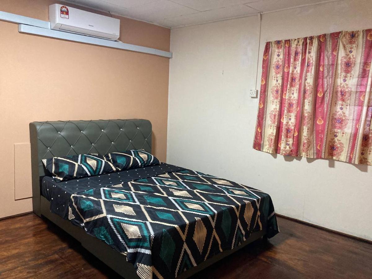Stop @Melaka Guesthouse Экстерьер фото